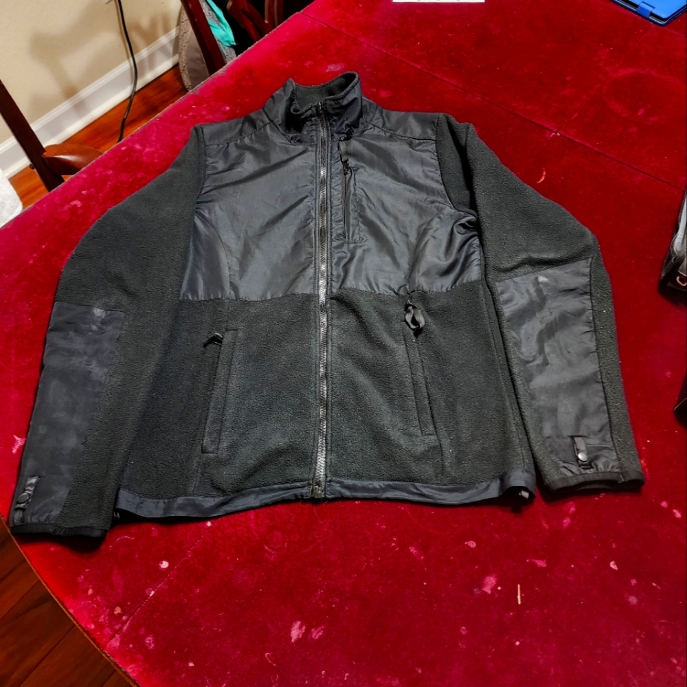 Zena Sport Fleece / Jacket - Picture 5 of 10
